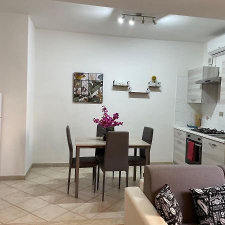 Civico 2 Appartement Sassari Buitenkant foto
