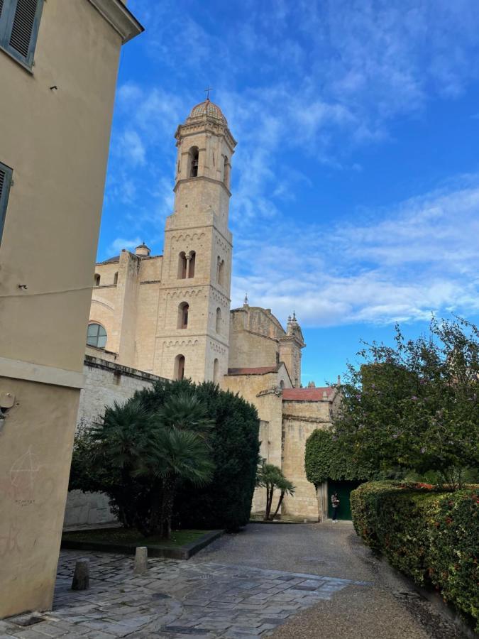 Civico 2 Appartement Sassari Buitenkant foto